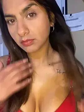 chicachocolate01 on StripChat 
