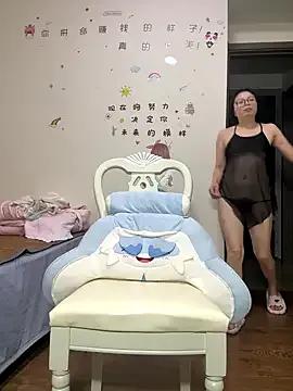 chick-888 on StripChat 