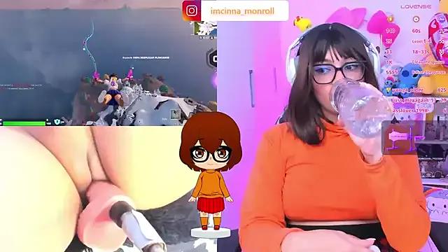 cinna_monroll on StripChat