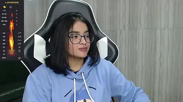 clementine_t — cream in my tits