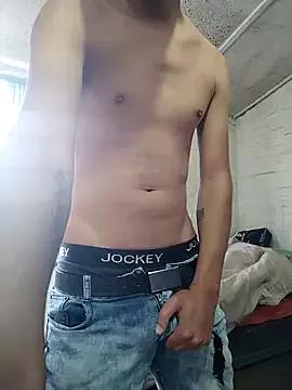 ColouredPapi on StripChat 