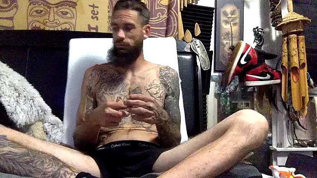 Concrete_Daddy on StripChat 