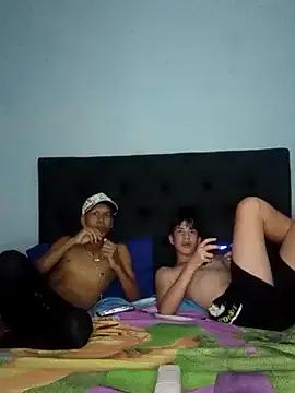 CUB4N1TX_xx — Corrida
