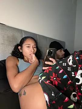 cupcakemia on StripChat 