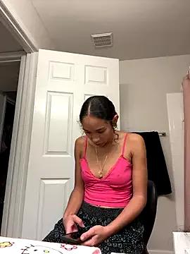 cupcakemia on StripChat 