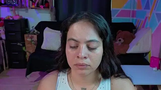 Cuttiealice on StripChat 