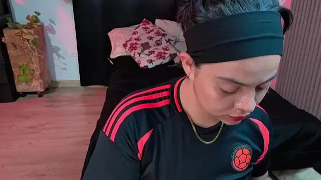 Cuttiealice on StripChat 