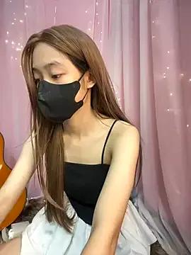 DA-EUN on StripChat