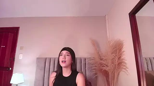 DannaHadid on StripChat 