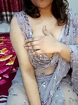 Dayna-36 — Wet my Saree 