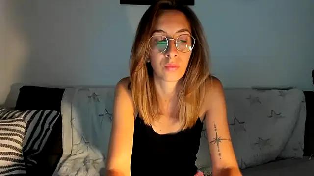 DesireMore90's avatar