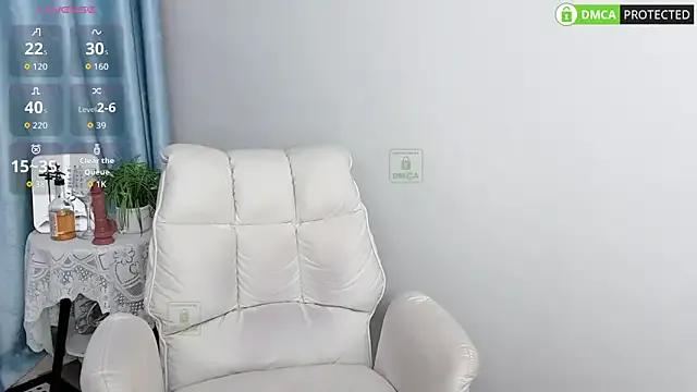 Dewluna — Private on StripChat