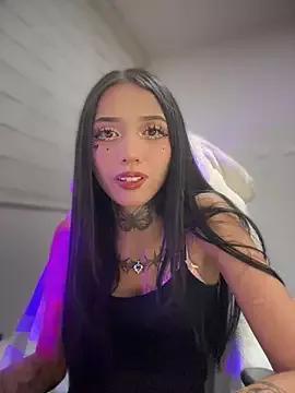 DOLL_ANDY on StripChat 