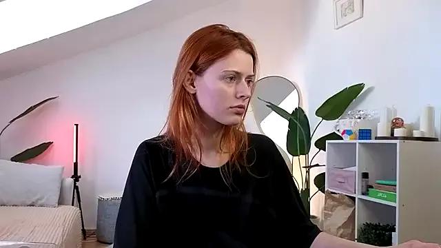 doll_lesli on StripChat 