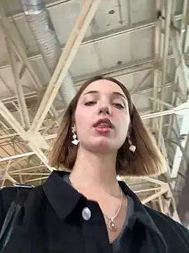 DollyTall on StripChat 