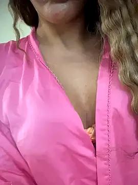 dubaichocc on StripChat