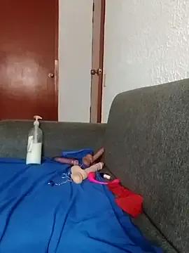 dulcewitch — Fast dildo in the pussy