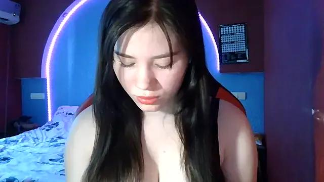 EDEYA_Yan on StripChat