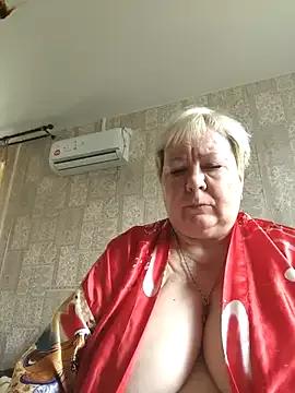 EffectFiona on StripChat 