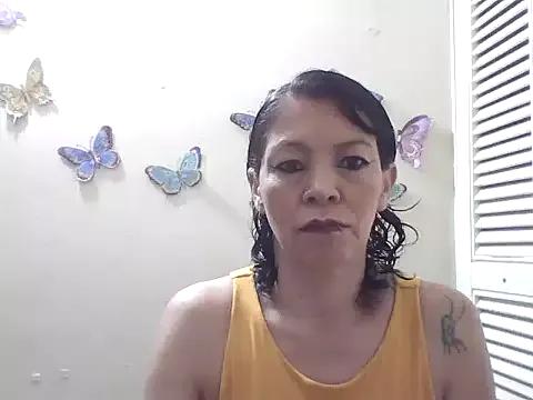 electra-mommy on StripChat 