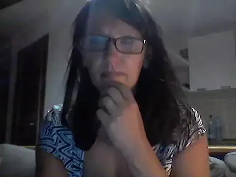 Elena48324 on StripChat 