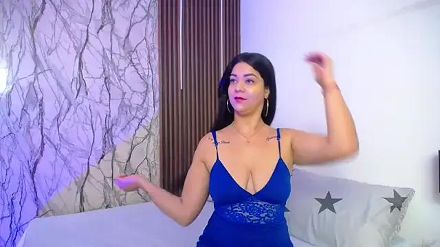 Elena_grey on StripChat 