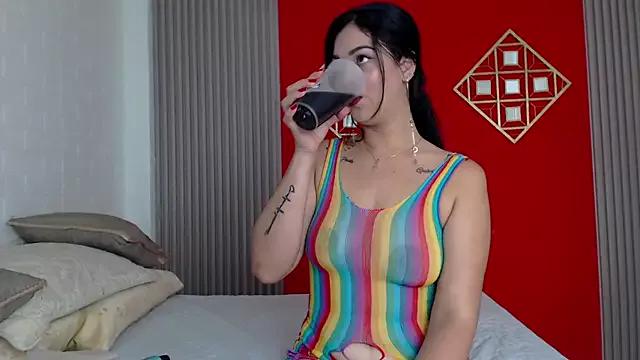 Elena_grey on StripChat 