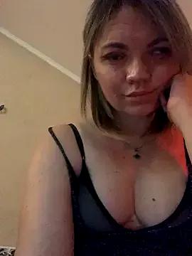 Ella_Pearlie on StripChat 