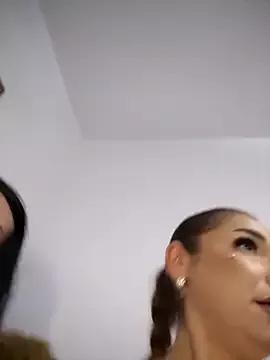 Ella_sweety on StripChat 