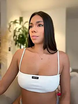 EllaSanz_ on StripChat 