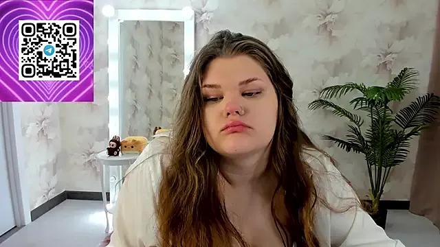 elle_one on StripChat 