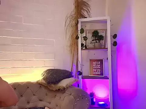 EllenaBoobs_ on StripChat 