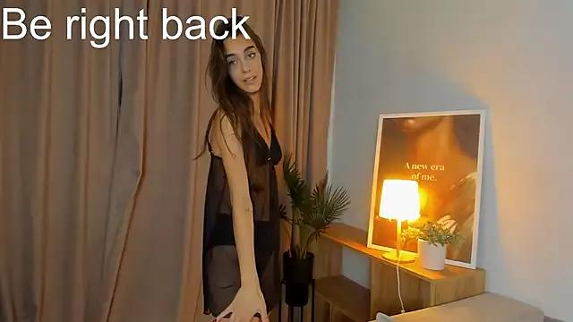 Elli_Lourence on StripChat 