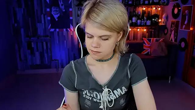 EllieMurler on StripChat 