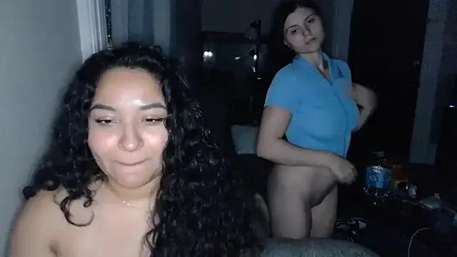Elliewgfs on StripChat 