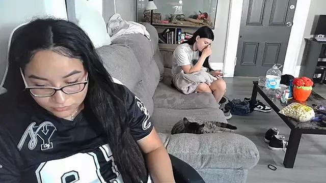 Elliewgfs on StripChat 