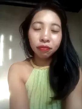 emaame68 on StripChat 