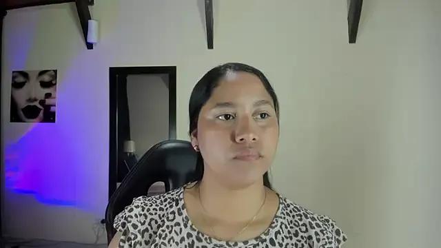 EmiliWilliams — whip my tits
