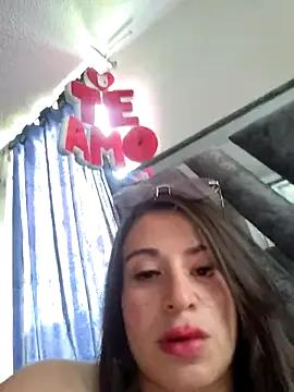 Emily_Kooper — Toy on my tits + bounce