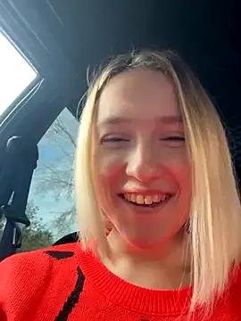 EmilyMood — show breasts and play with nipples
