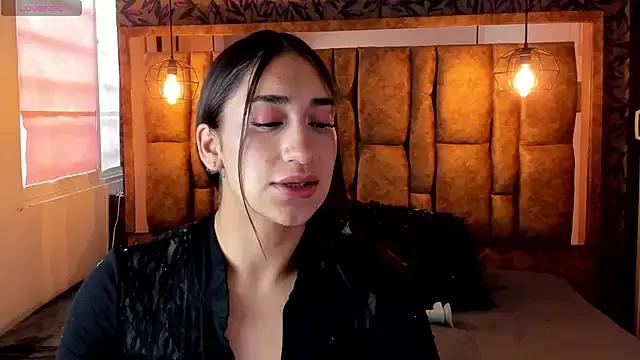 Emma__Hot__ on StripChat 