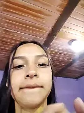 emma_ambar on StripChat 
