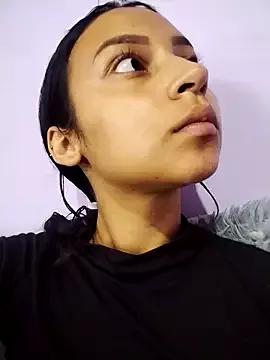 emma_ambar on StripChat 