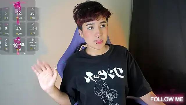 emma_cute7 on StripChat 