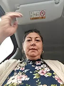 emma_tour — Make me vibrate in public
