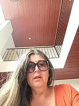 emma_tour on StripChat 