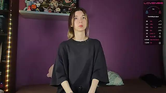 EmmieBlade on StripChat 