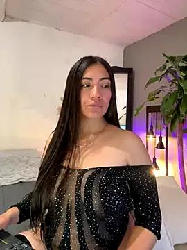 emmily_d on StripChat 