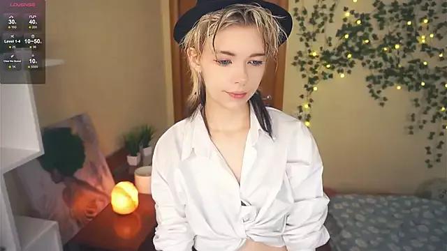 EngelAlman on StripChat 
