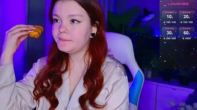 EnnySunrise on StripChat 